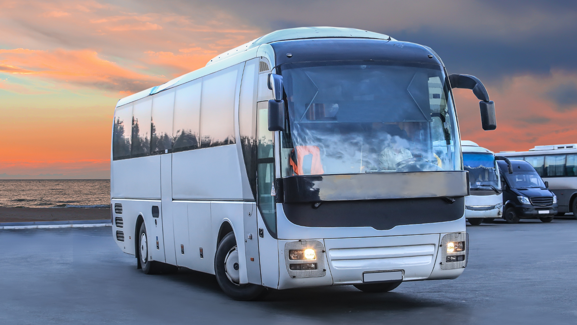 The Benefits of Private Coach Transfers to Galveston