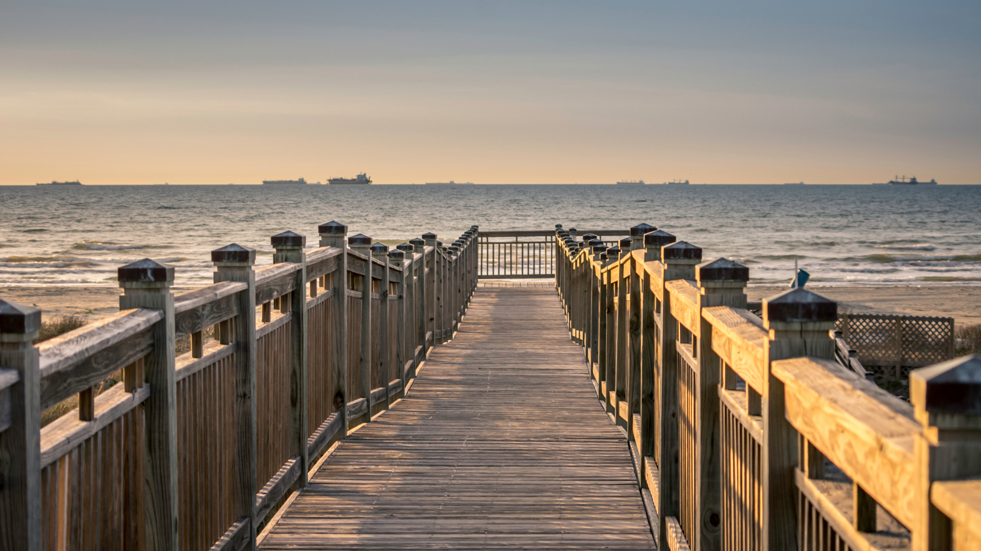 Best Beach in Galveston Texas | East, Stewart & West Beach Compared